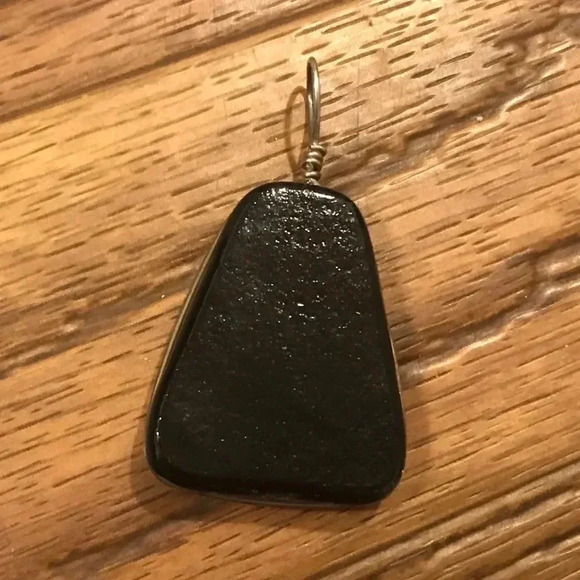 Dichroic butterfly pendant  - Picture 2 of 4